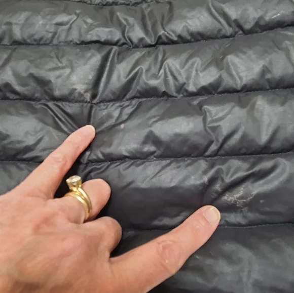 Lands End Long Down Black Puffer Vest Size Xs - Picture 9 of 9